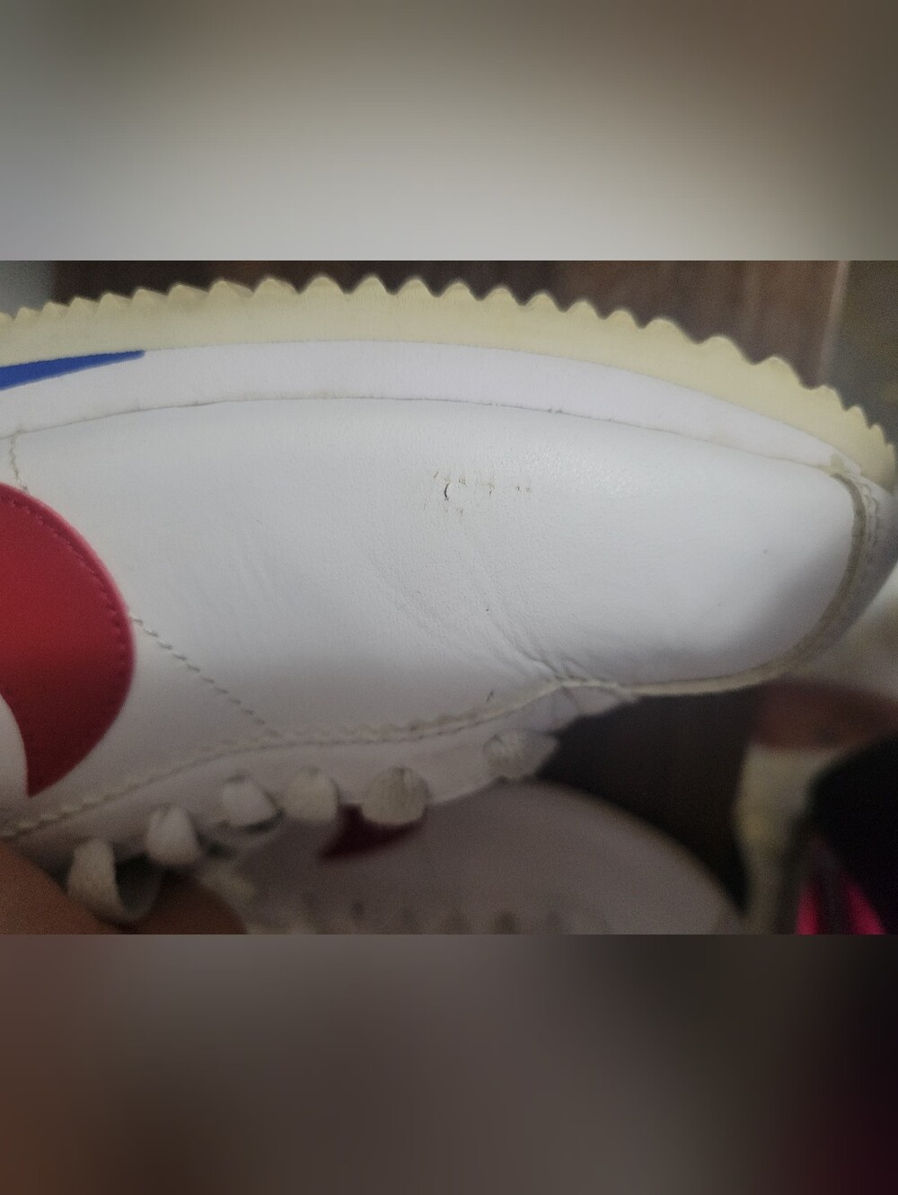 NIKE Classic Cortez Leather Red White Blue Forest Gump - Picture 5 of 5